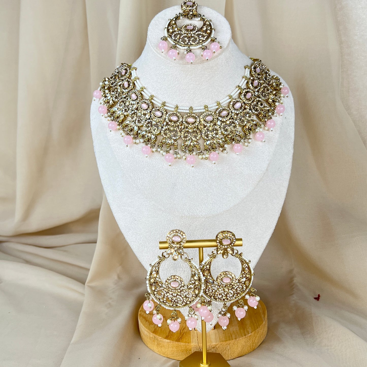 Gold Necklace Set