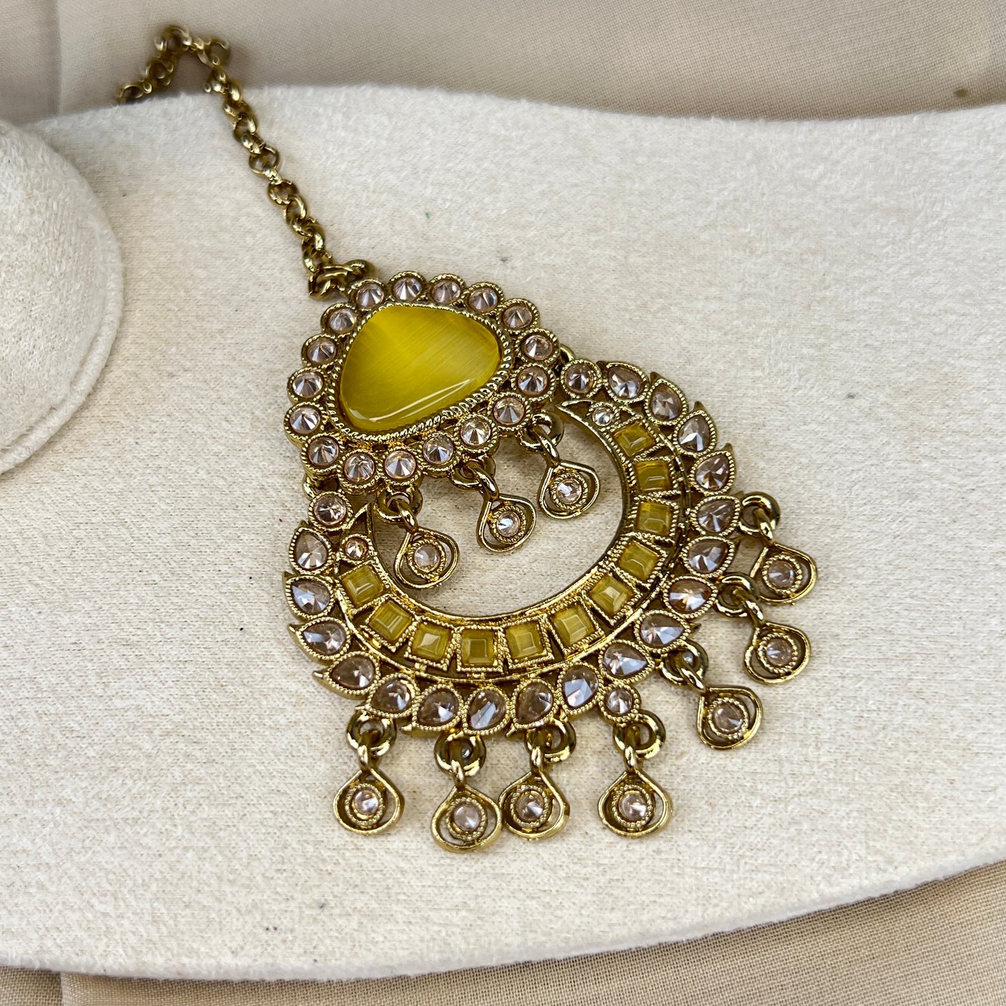 Oversized Earring and Tikka Set