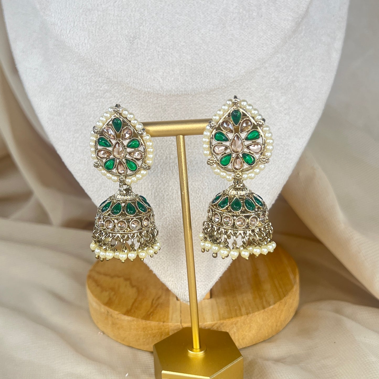 Dainty Necklace | Choker set w/Jhumka Earrings
