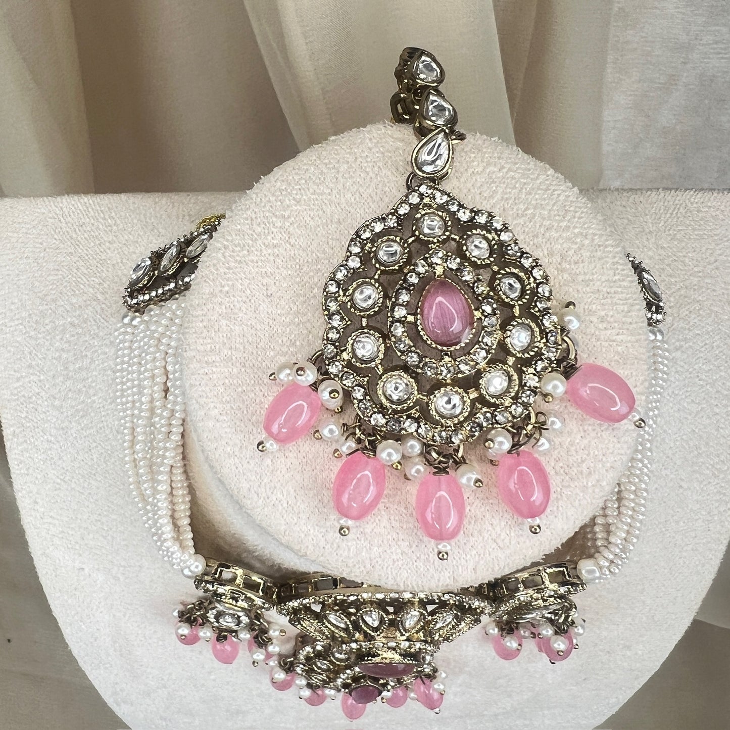 Pearl Choker Set
