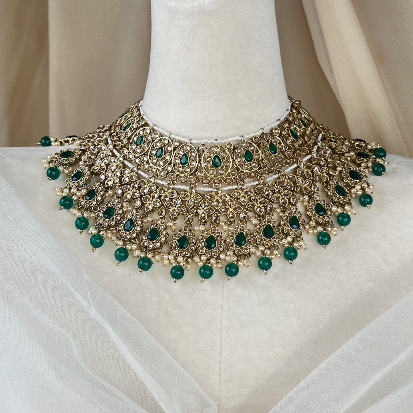 Large Semi Bridal Choker Bib Set