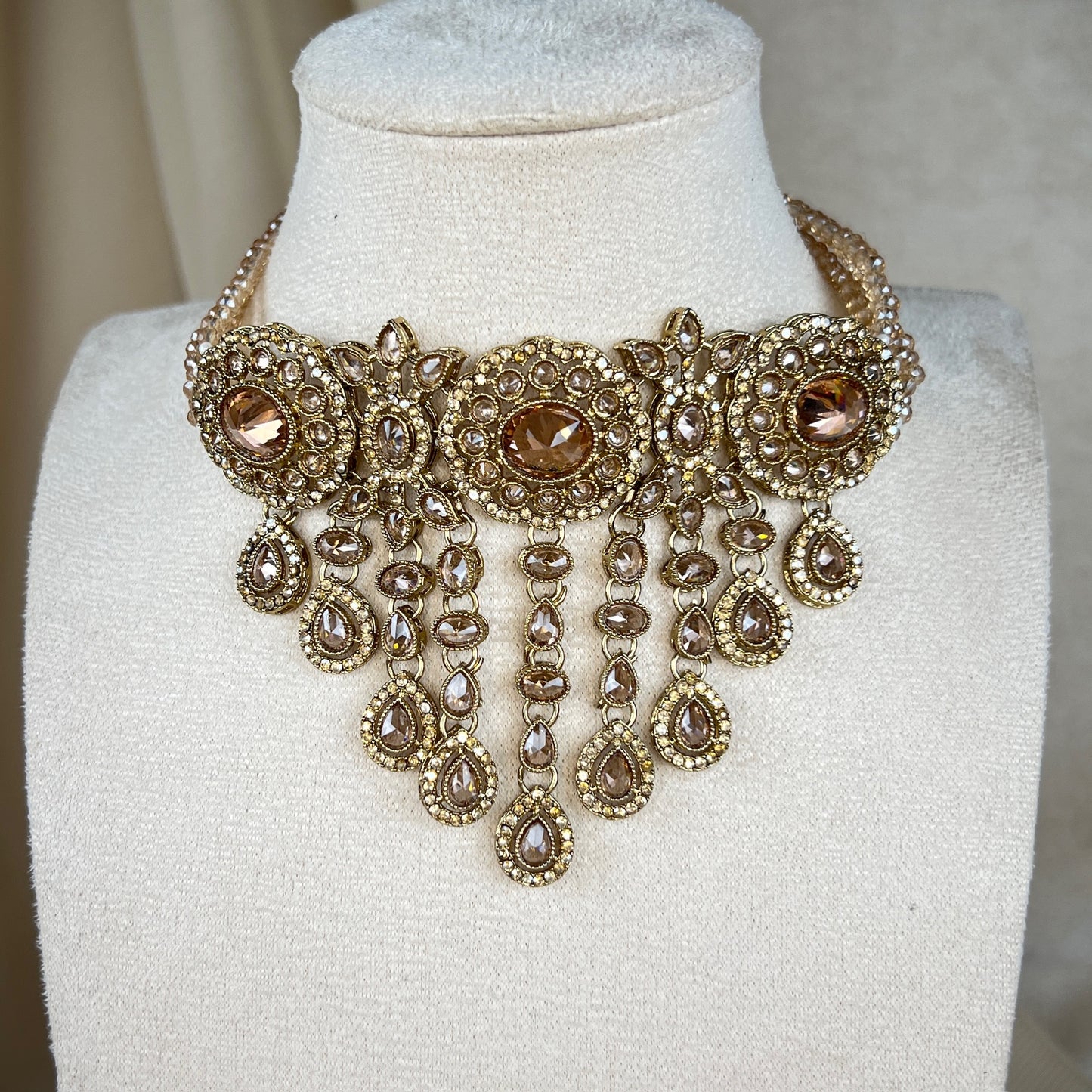 Waterfall Pearl Choker w/Earrings