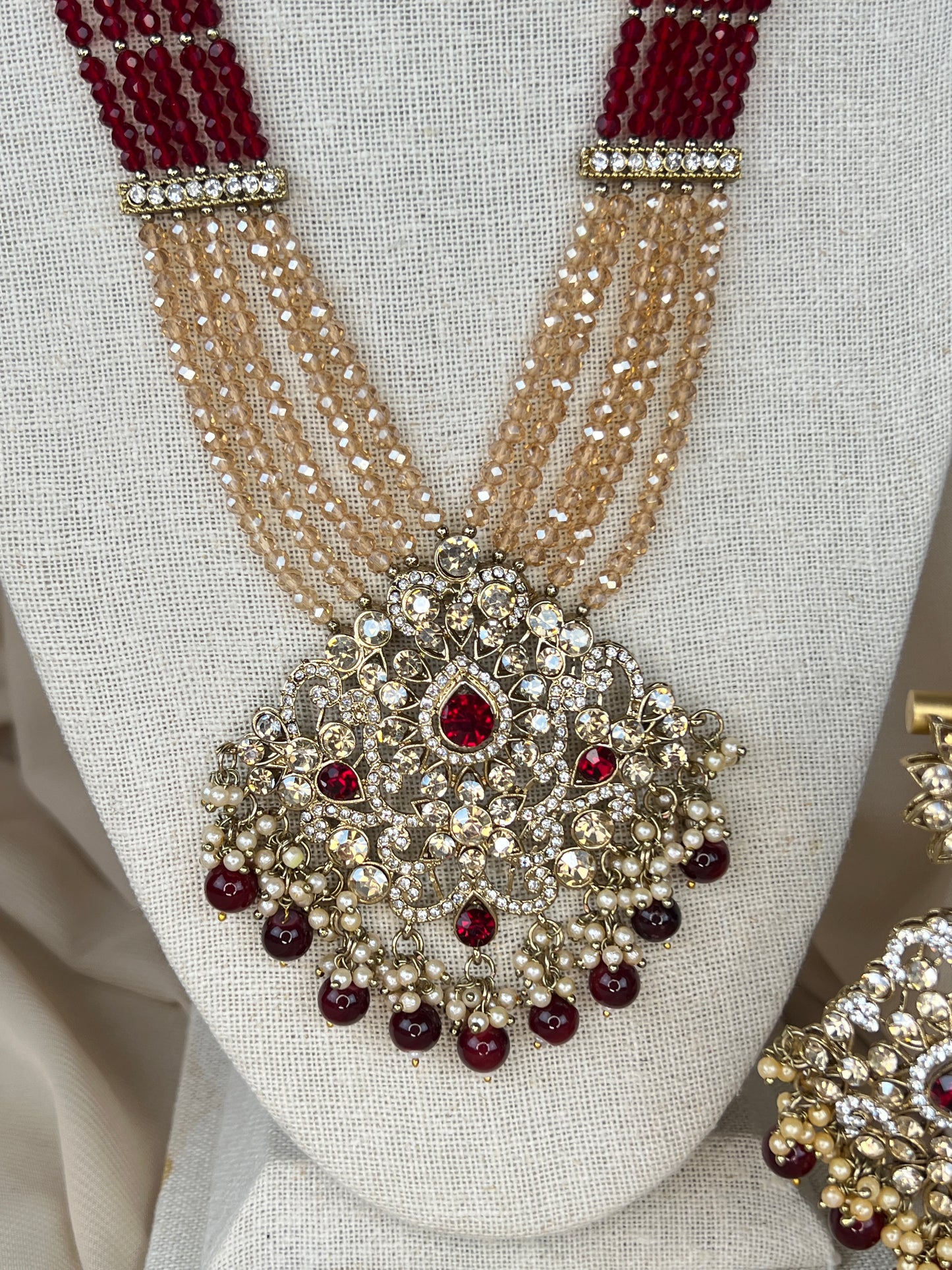 Gold Stone Long Haar Necklace Set