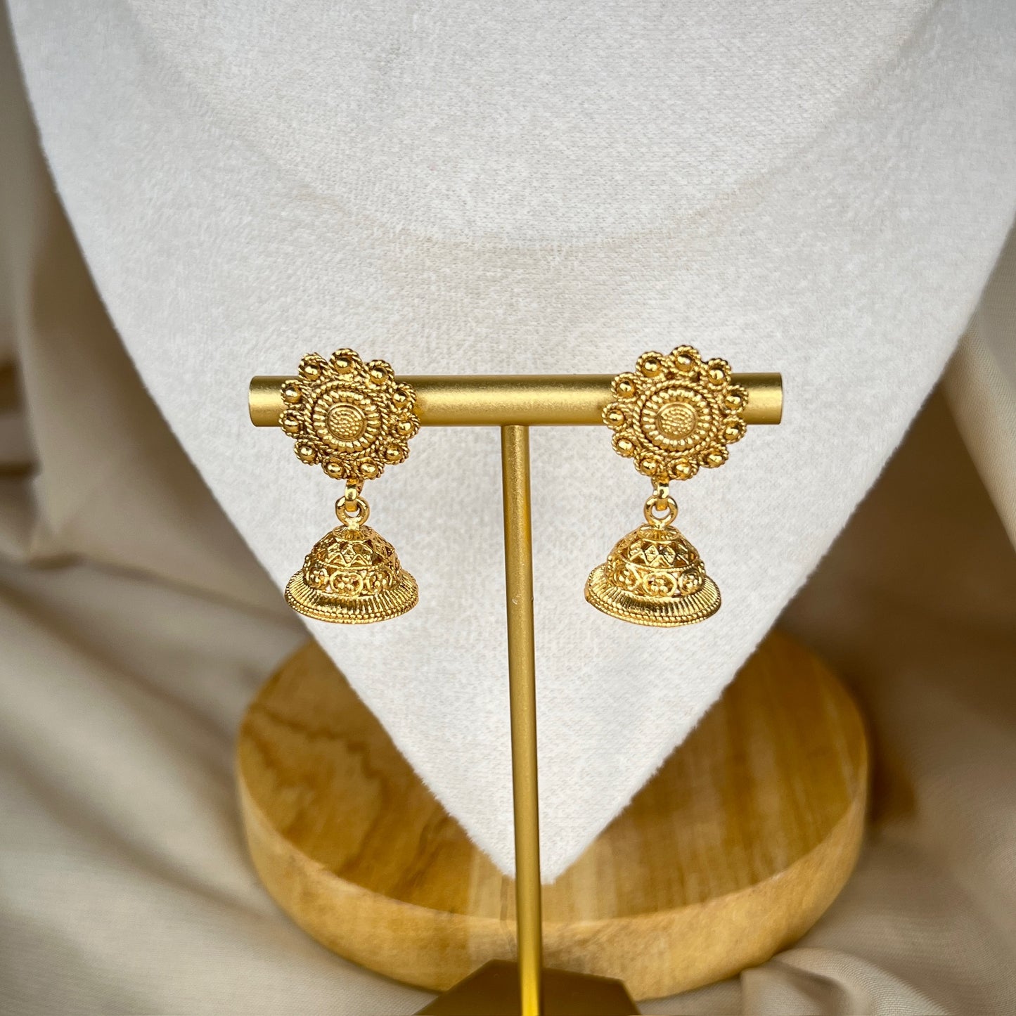 Dainty Gold Necklace Set