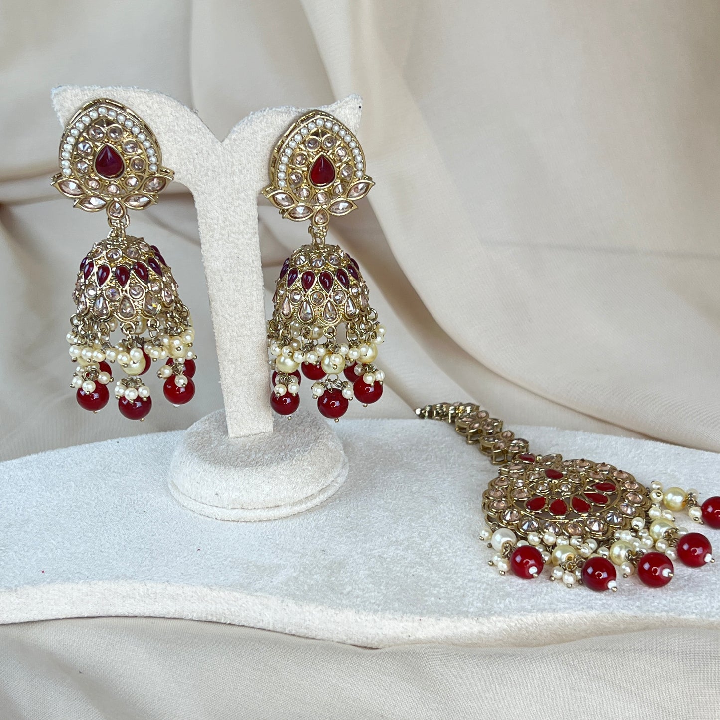 Jumka Earring with Oversized Tikka Set