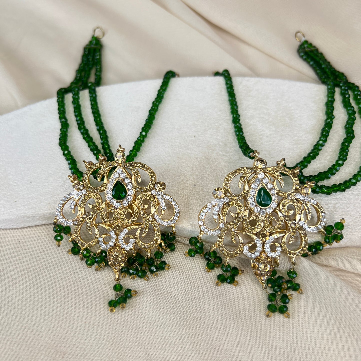 Pakistani Green & Gold Earring/Tikka set with earchain