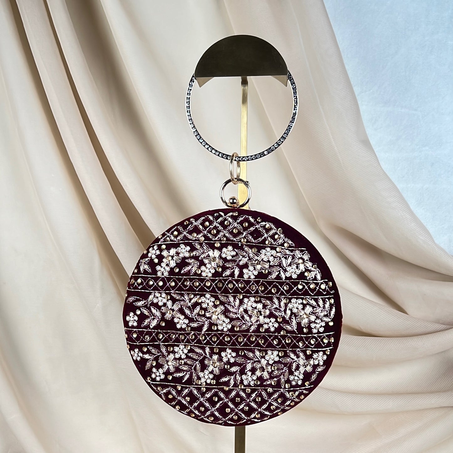 Round Embrodiered Clutch with Bangle handle
