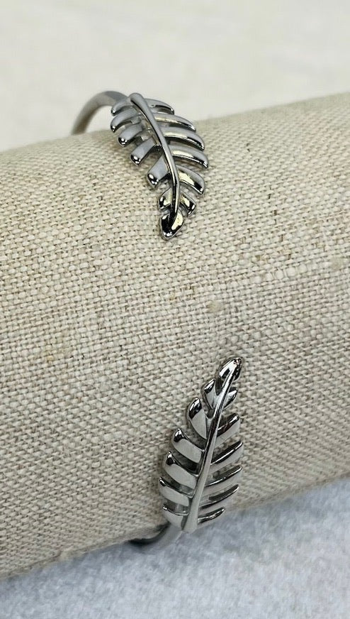 Leaf Open Bangle