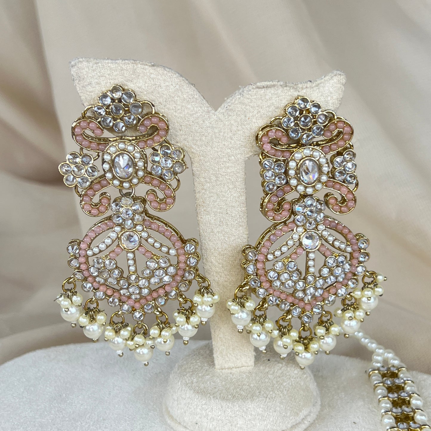 Nauratan Earring & Tikka Set