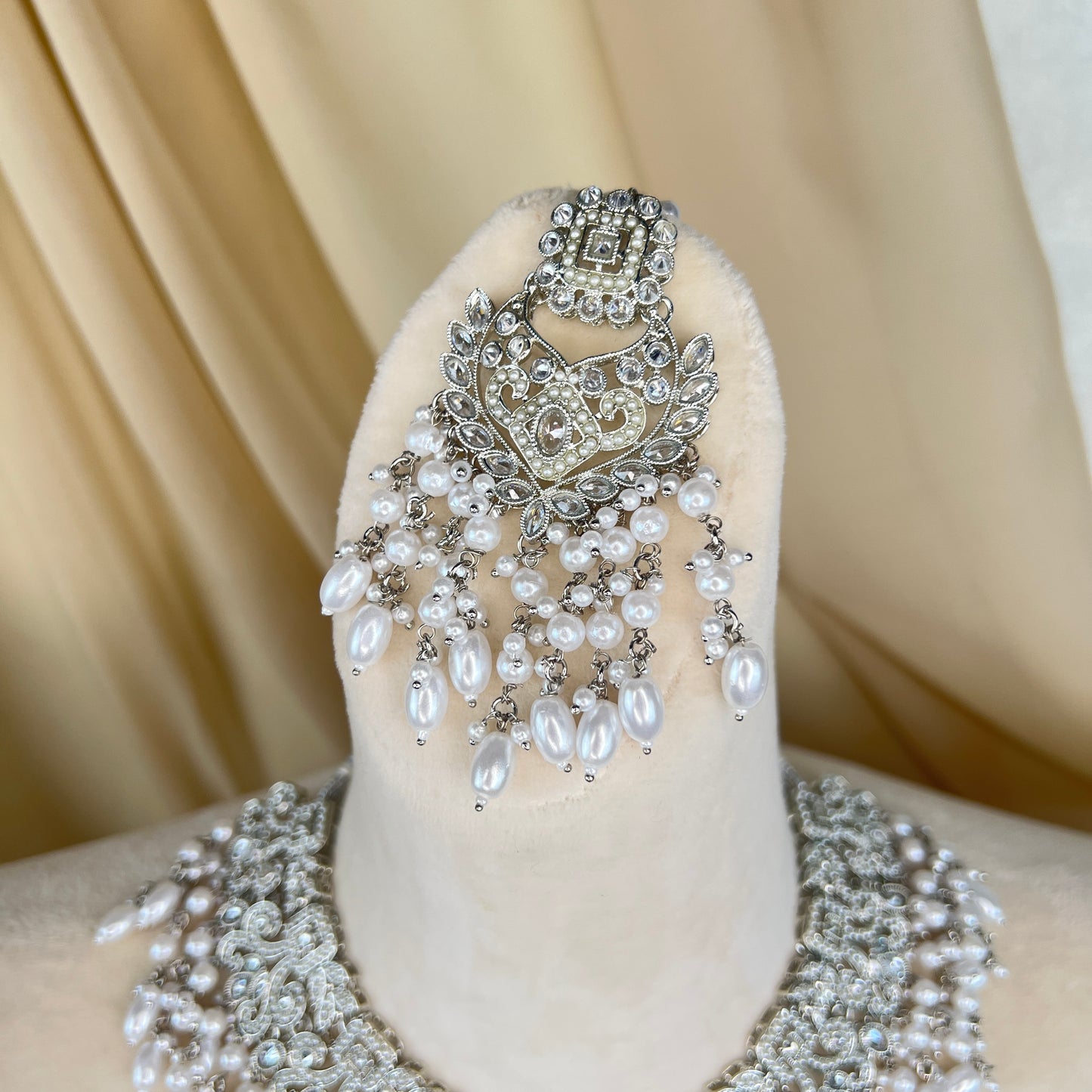 Pearl Semi Bridal Set