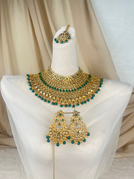 Budget Friendly Semi Bridal Set