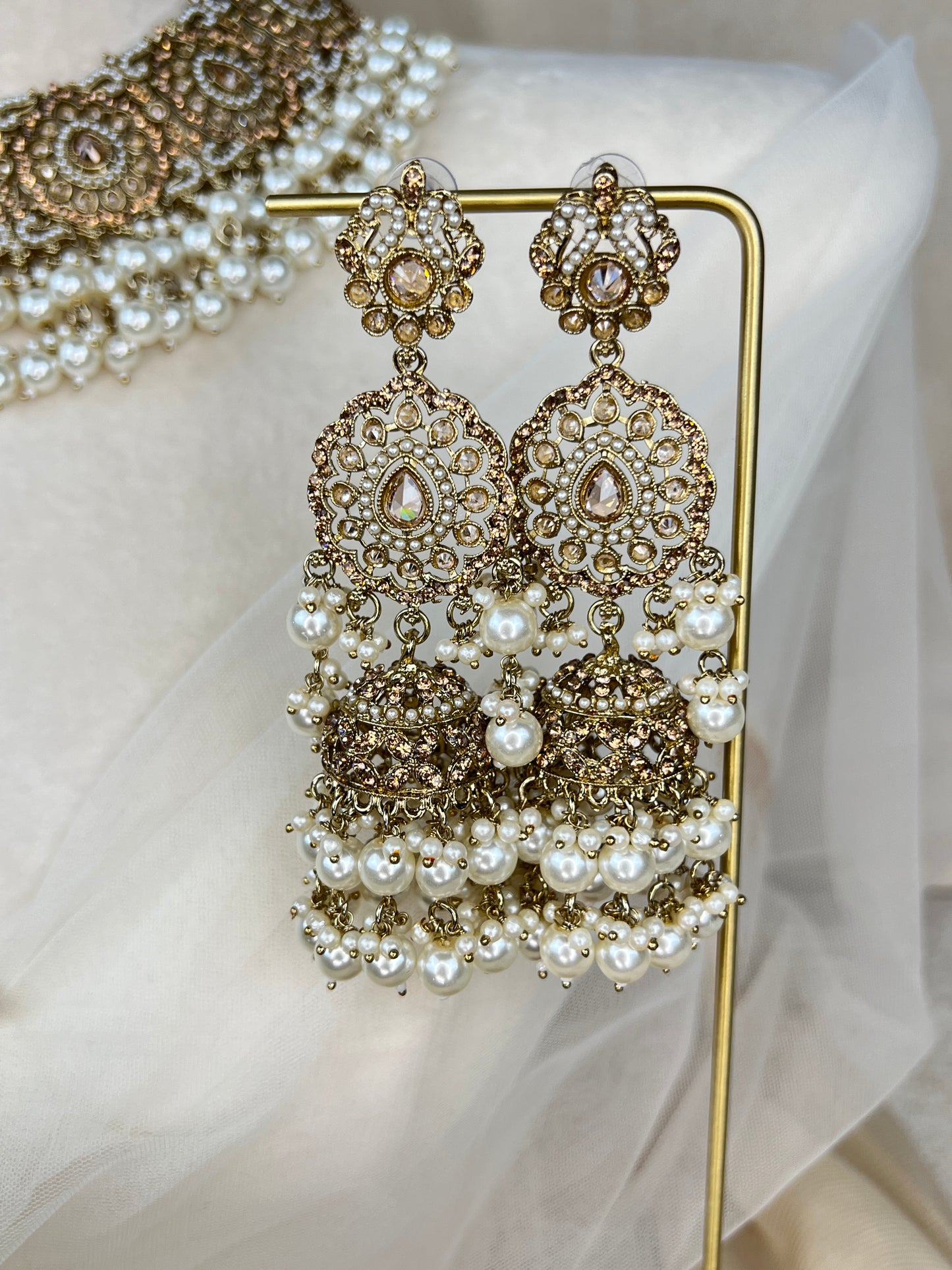 Pakisatani Style Necklace Set with Jhumka and Jhoomar