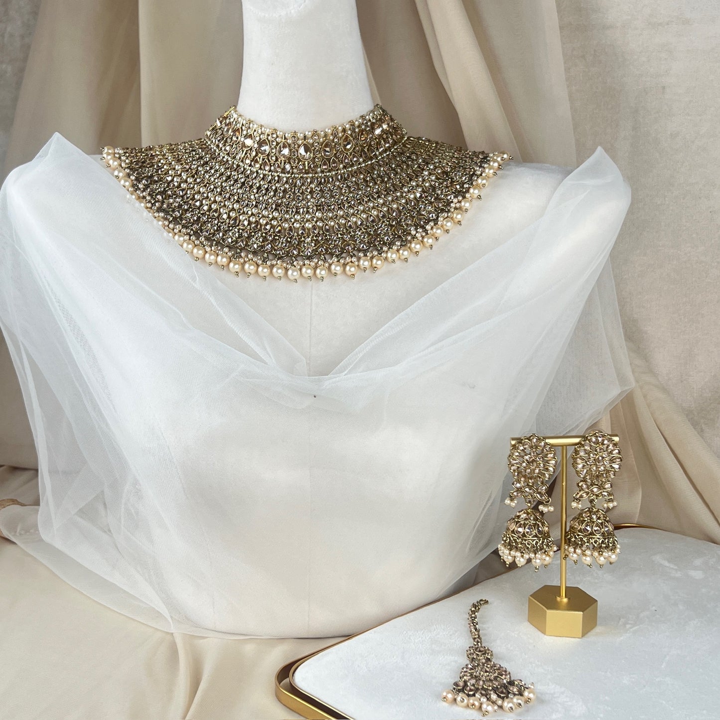 Large Semi Bridal Choker Bib Set