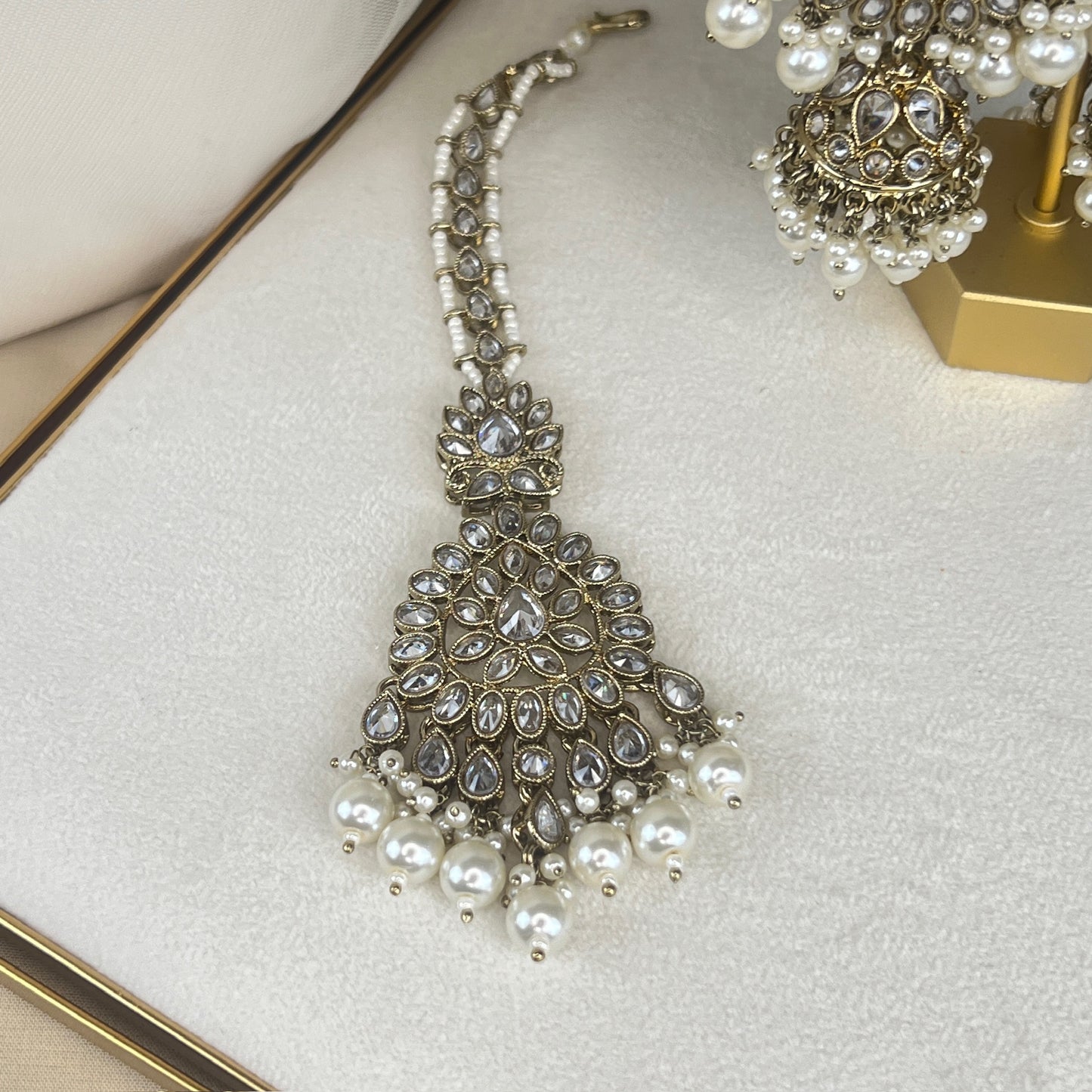 Large Semi Bridal Choker Bib Set