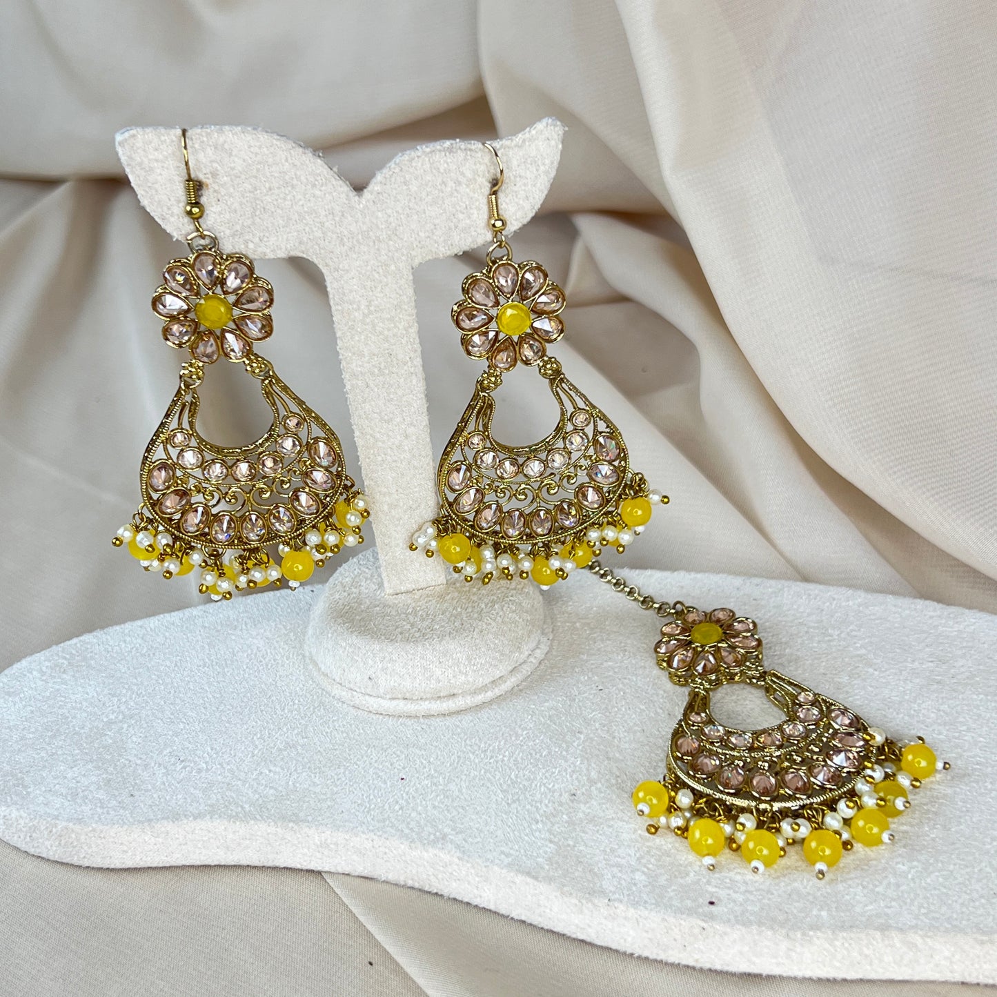 Flower Earring and Tikka Set