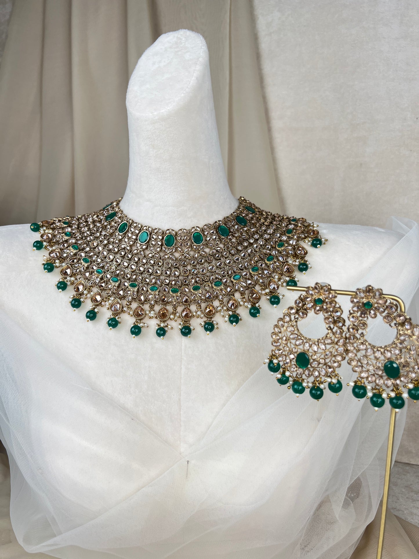 Large Bib Semi Bridal Set