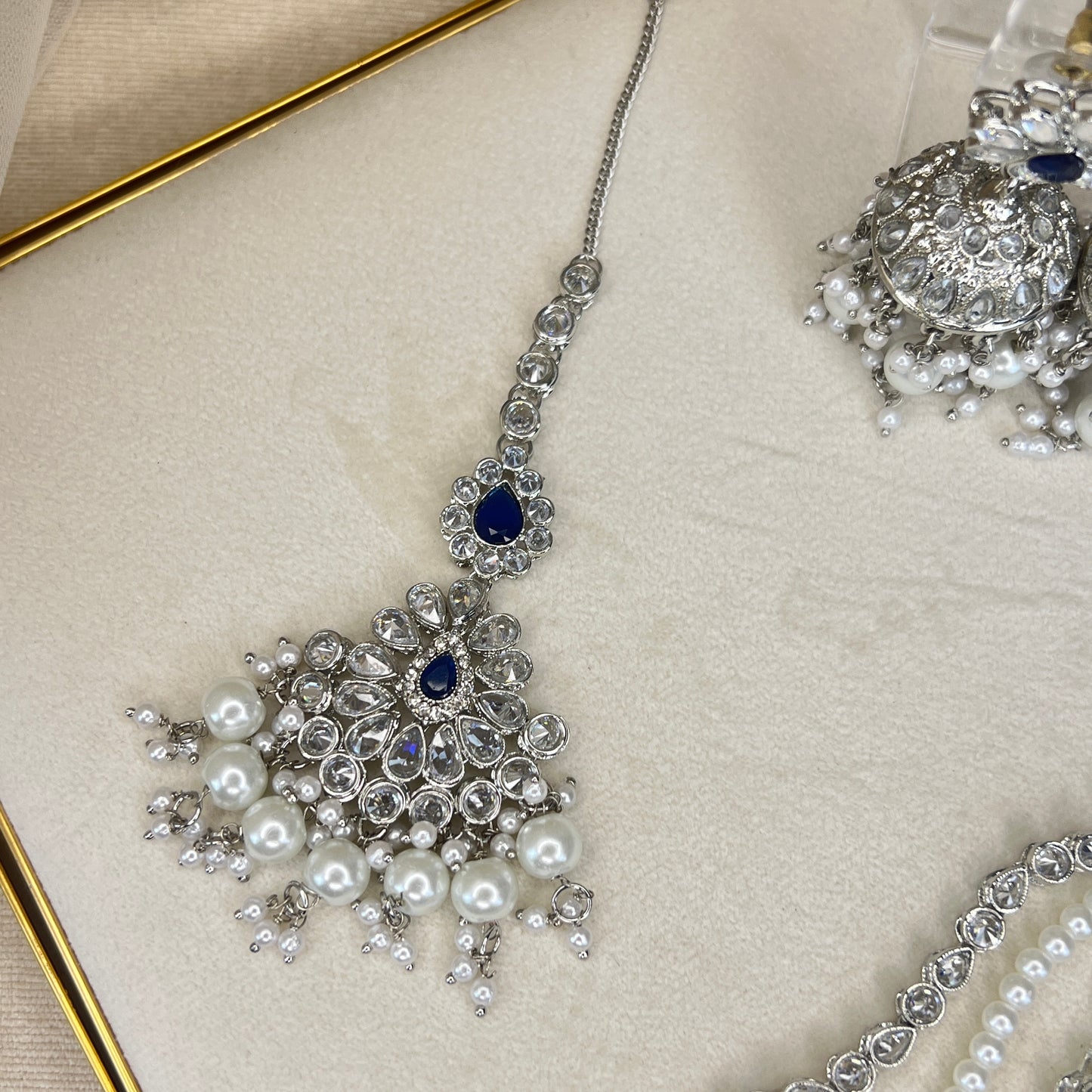 Double Choker Semi Bridal Set