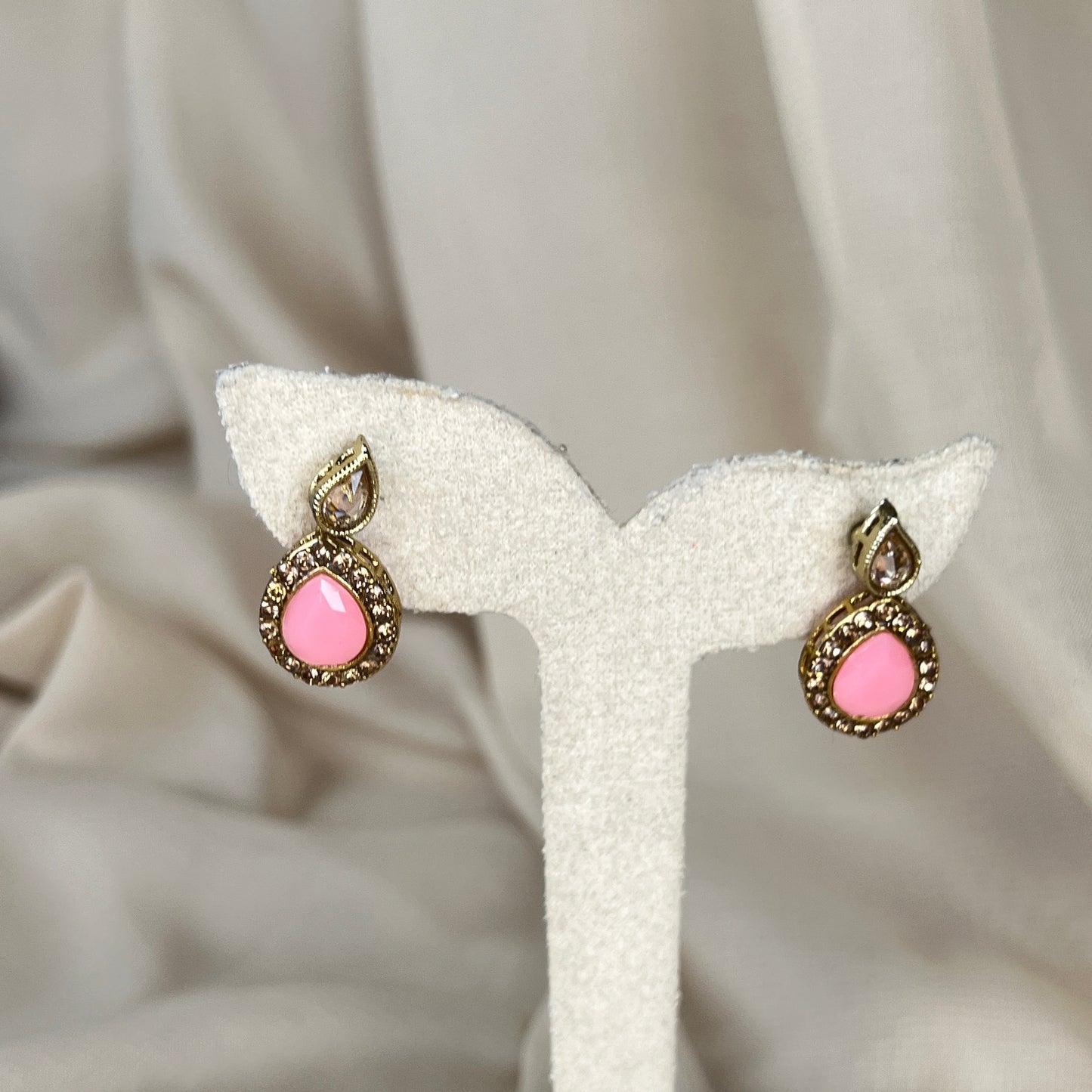 Small Dainty Earring and Tikka set