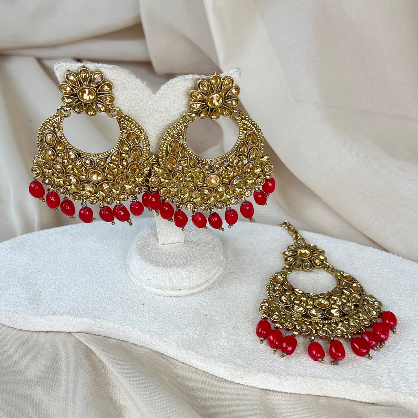 Oversized Earring & Tikka Set