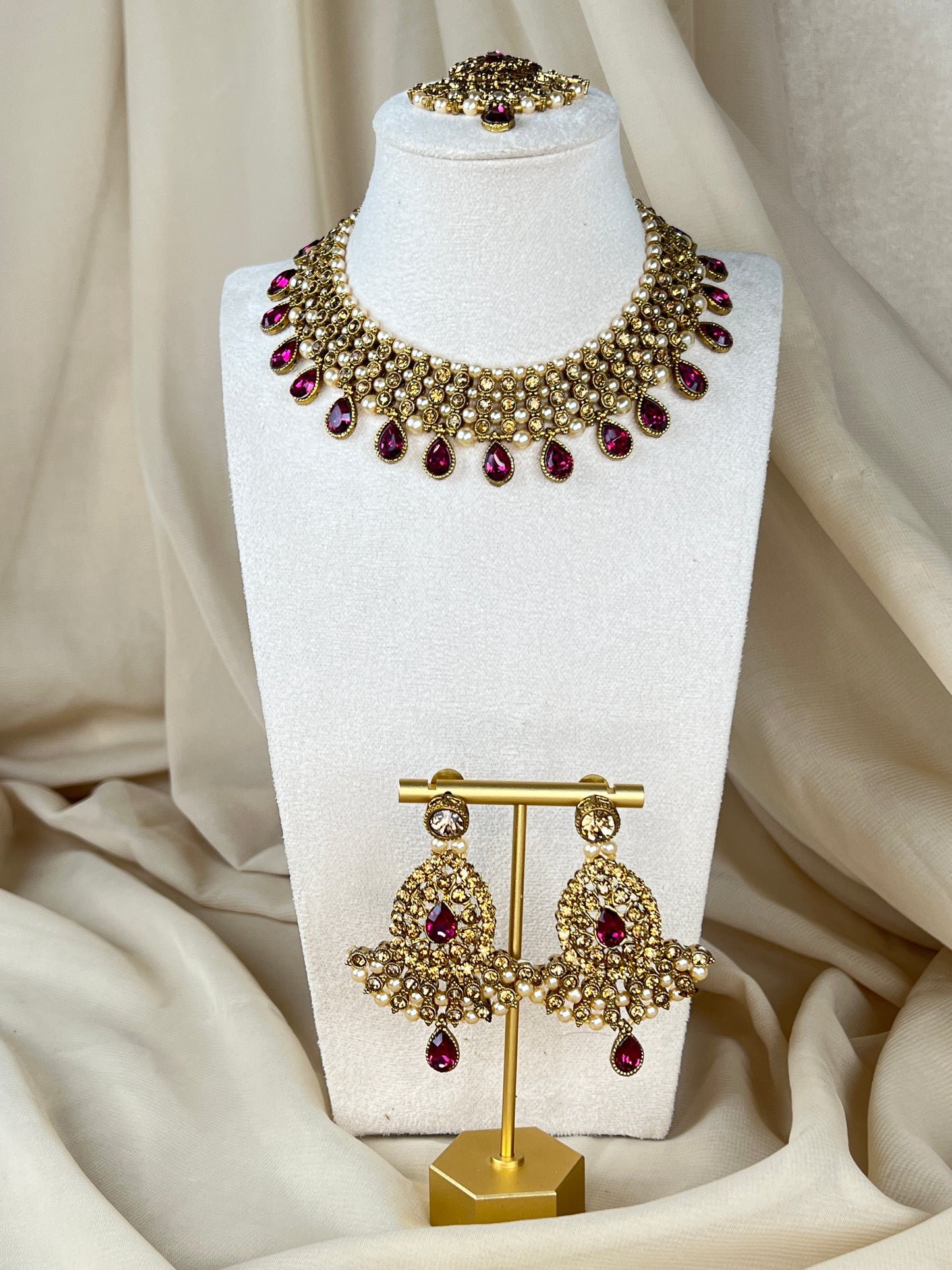 Gold Choker with Earring & Tikka