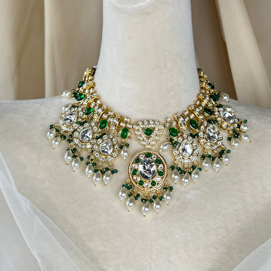 Victorian White Gold Kundan Semi Bridal Set