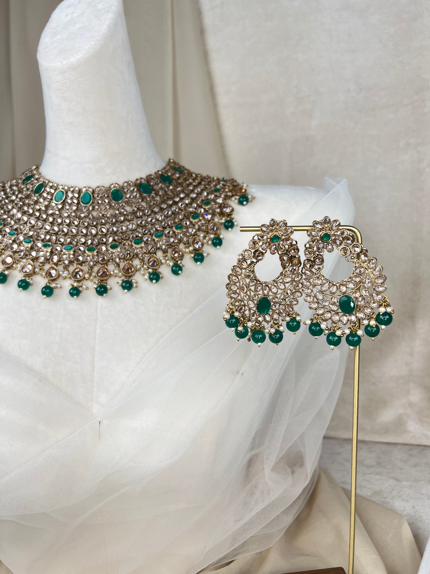 Large Bib Semi Bridal Set