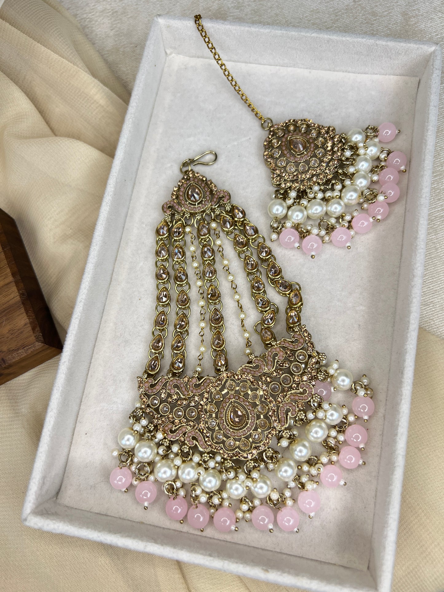 Pakisatani Style Necklace Set with Jhumka and Jhoomar