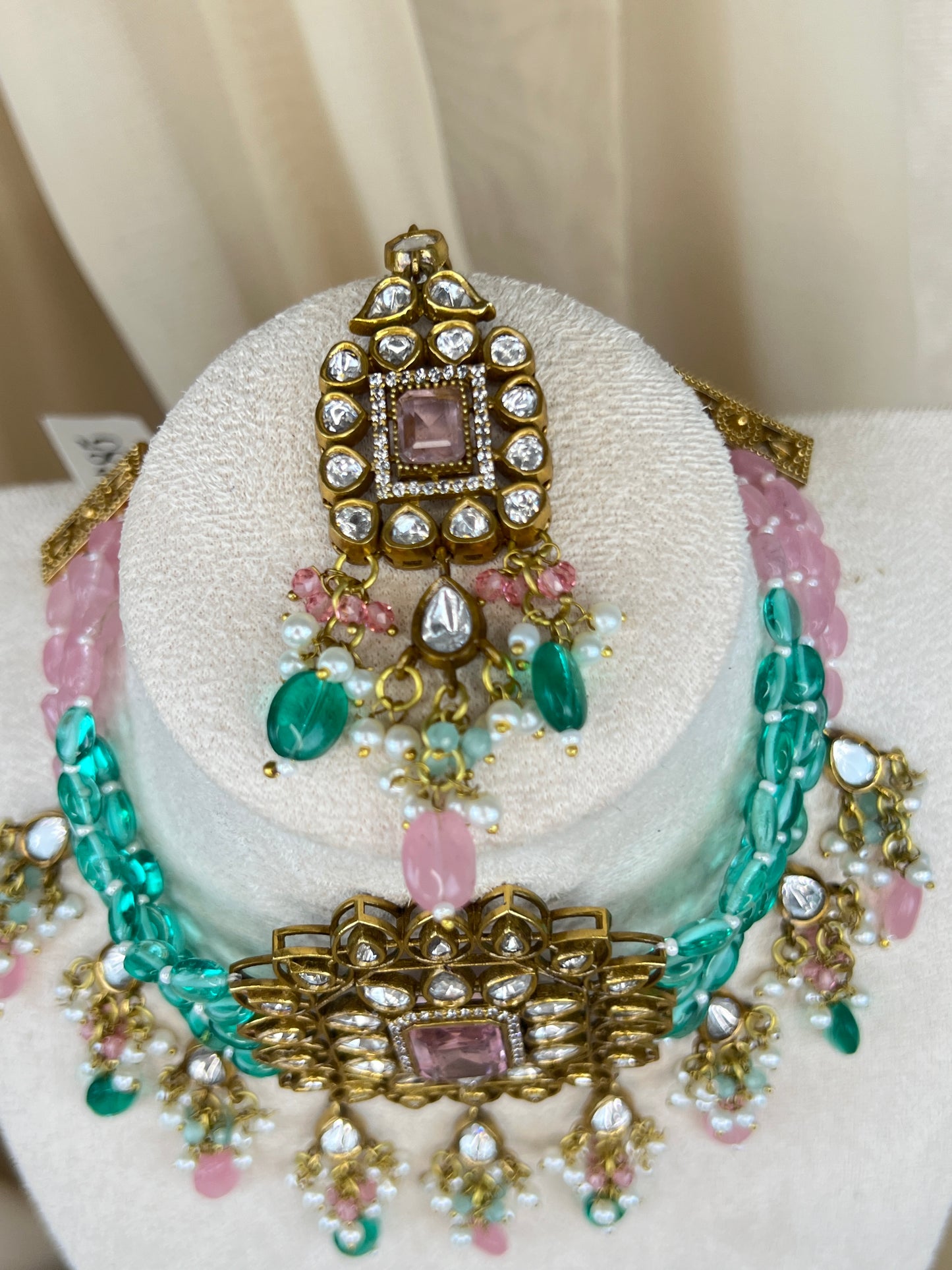 Pachi Kundan Choker Set