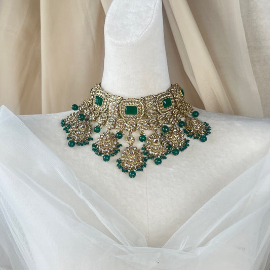 Large Semi Bridal Choker Set