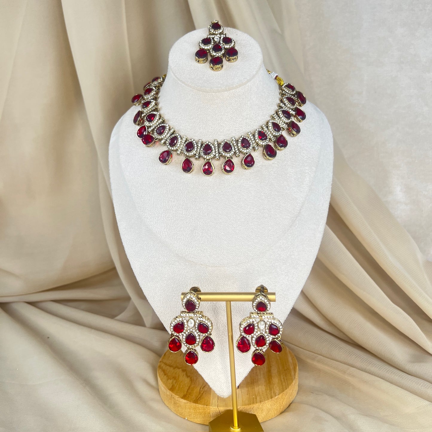 Kundan Necklace Set