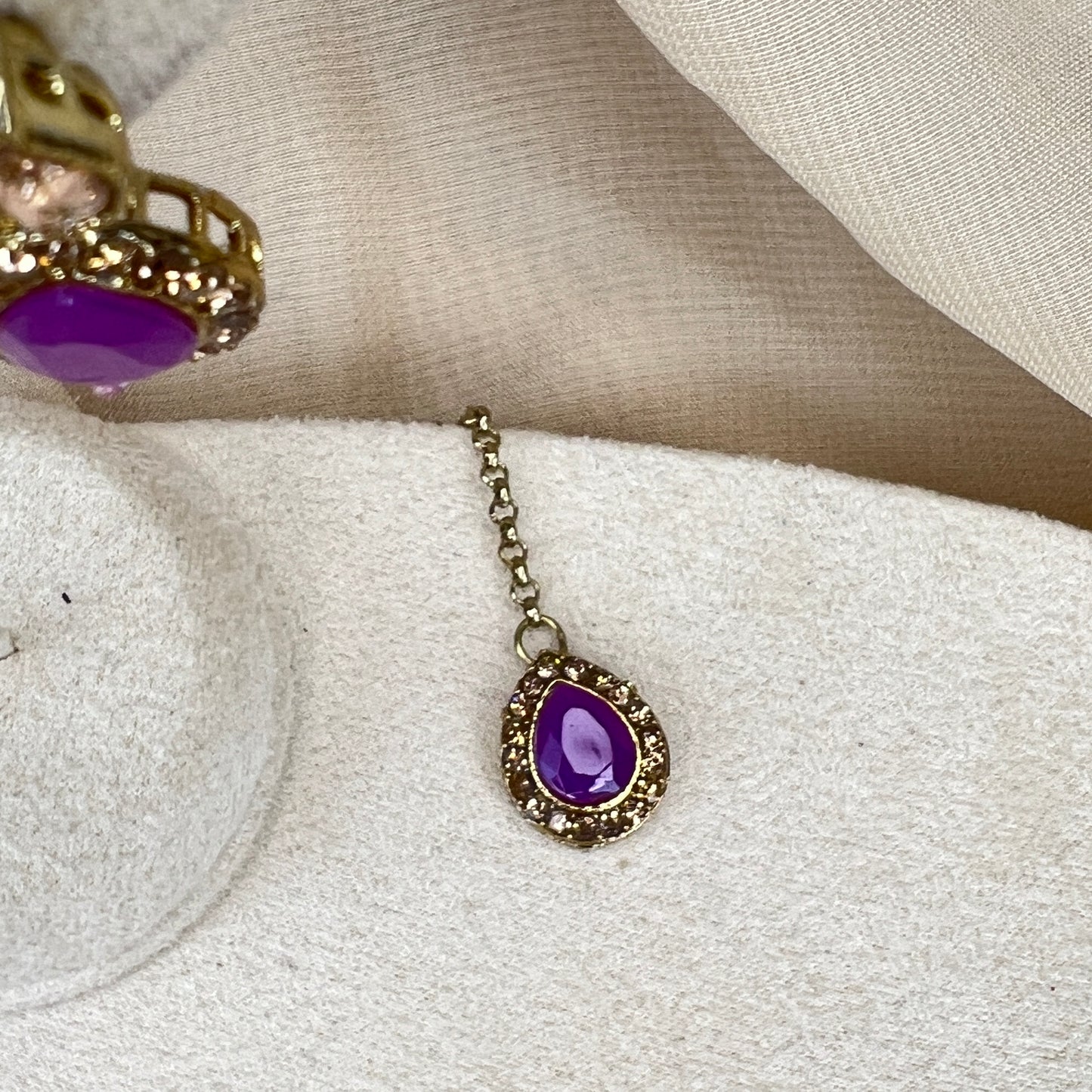 Small Dainty Earring and Tikka set