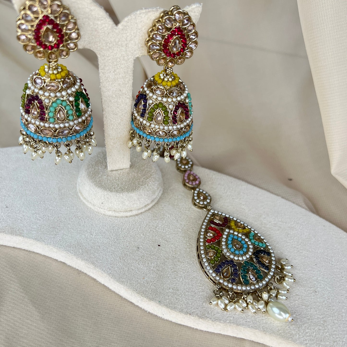 Nauratan Oversized Tikka & Jhumka Earring set