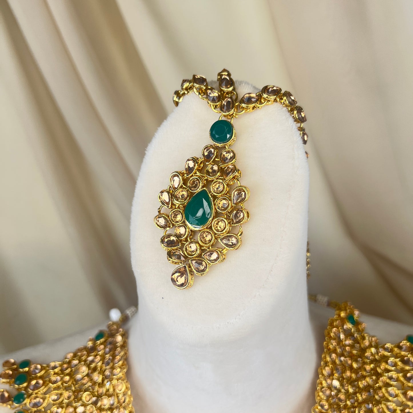 Budget Friendly Semi Bridal Set