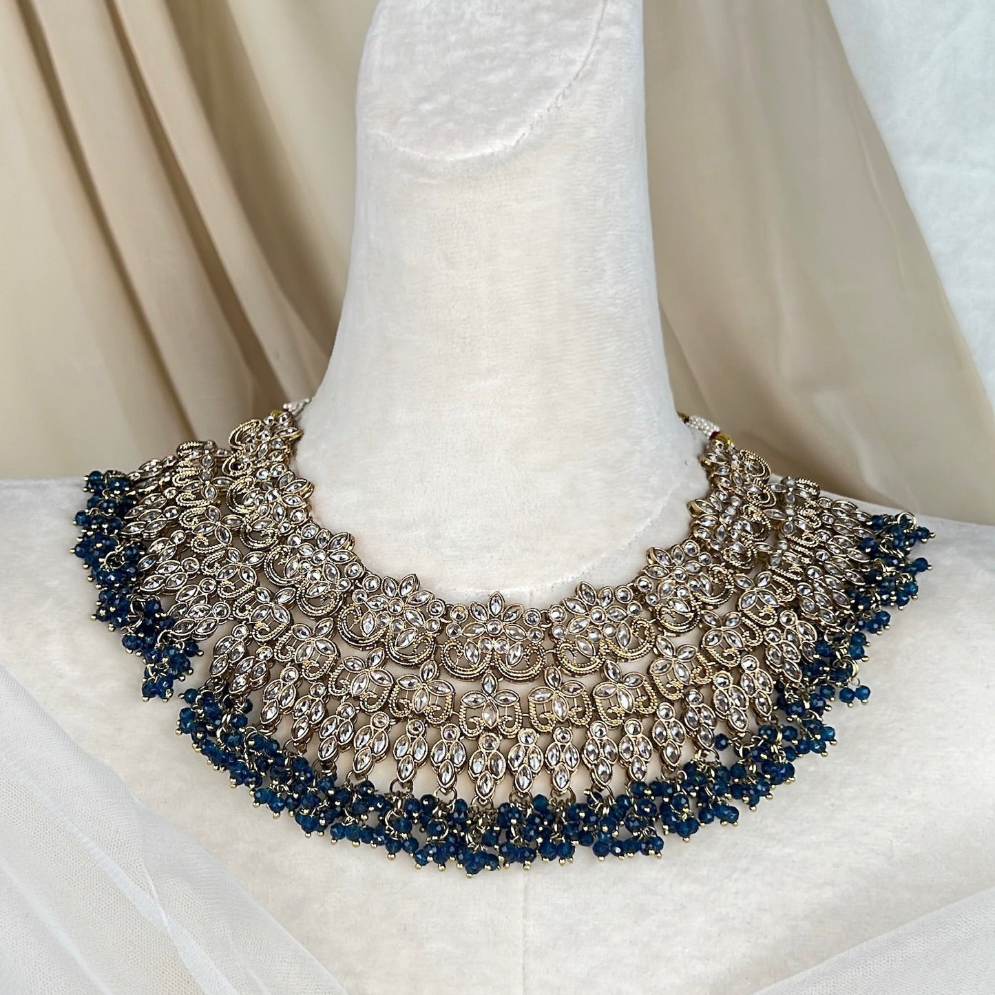 Large Bib Pakistani Style Semi Bridal Set w/Jhoomar