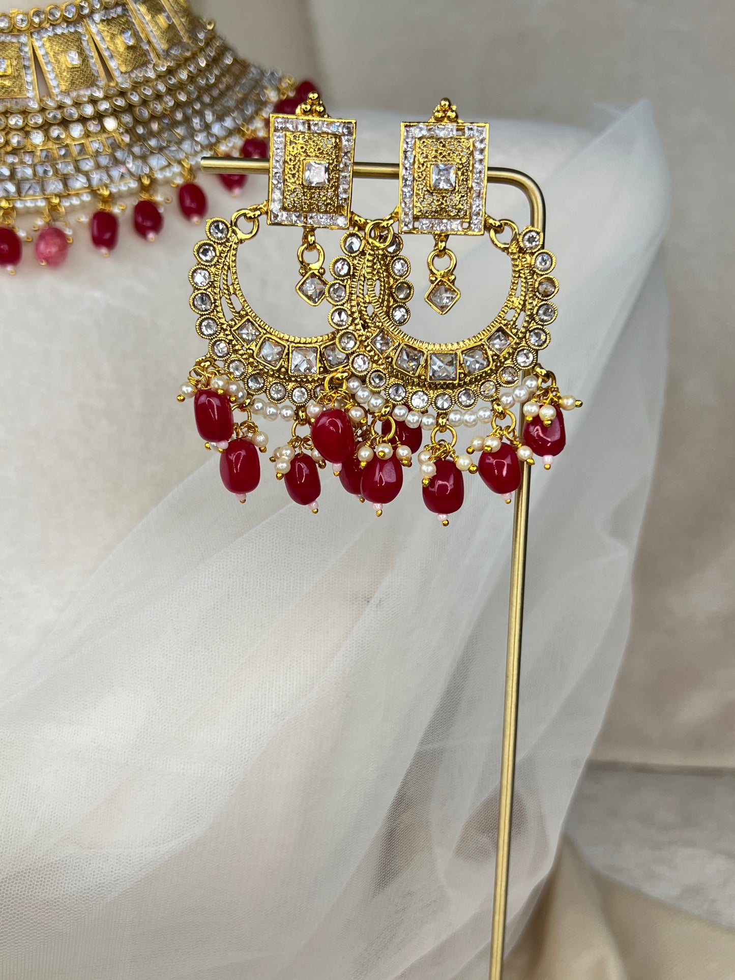 Semi Bridal Choker Set