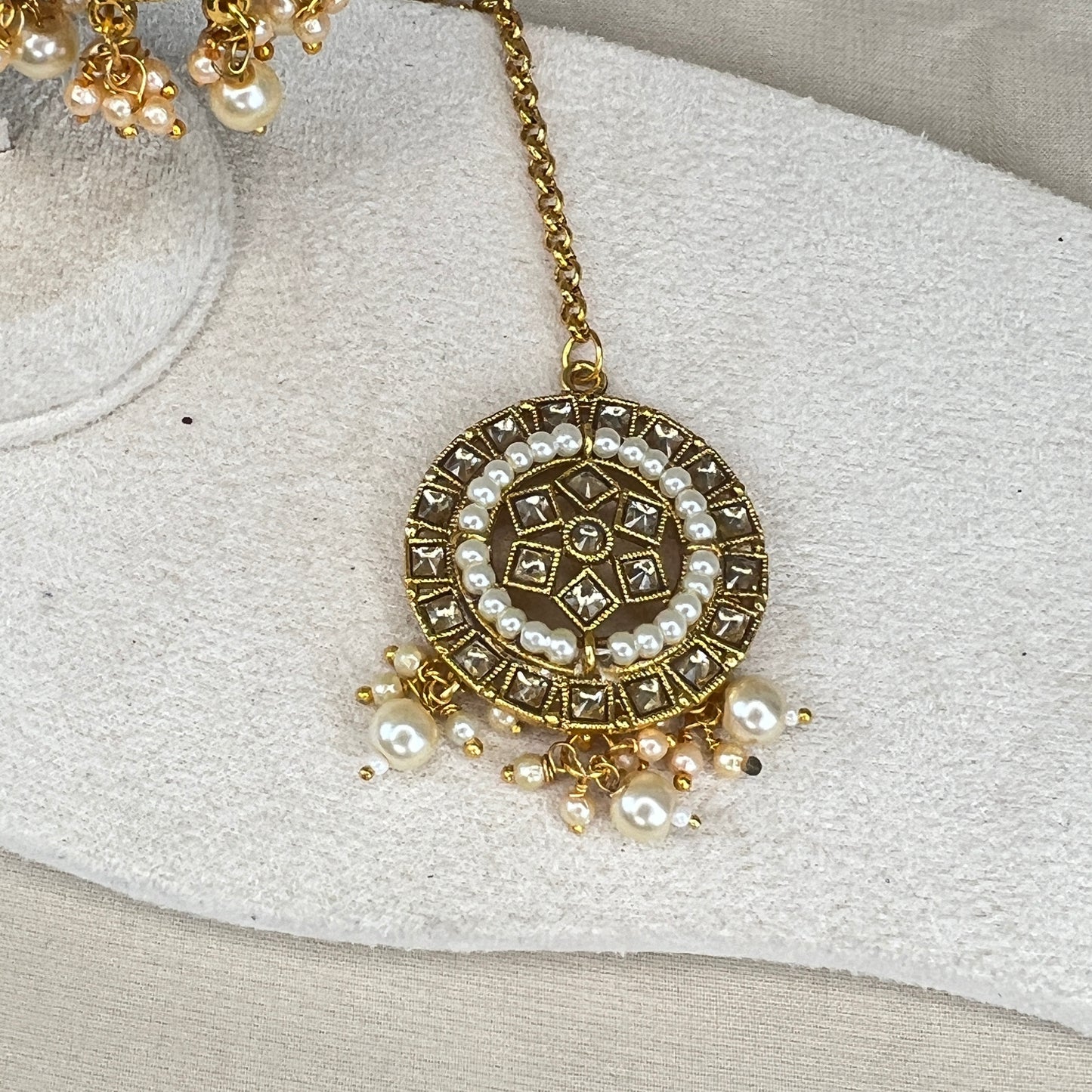 Jhumka Earring and Tikka Set