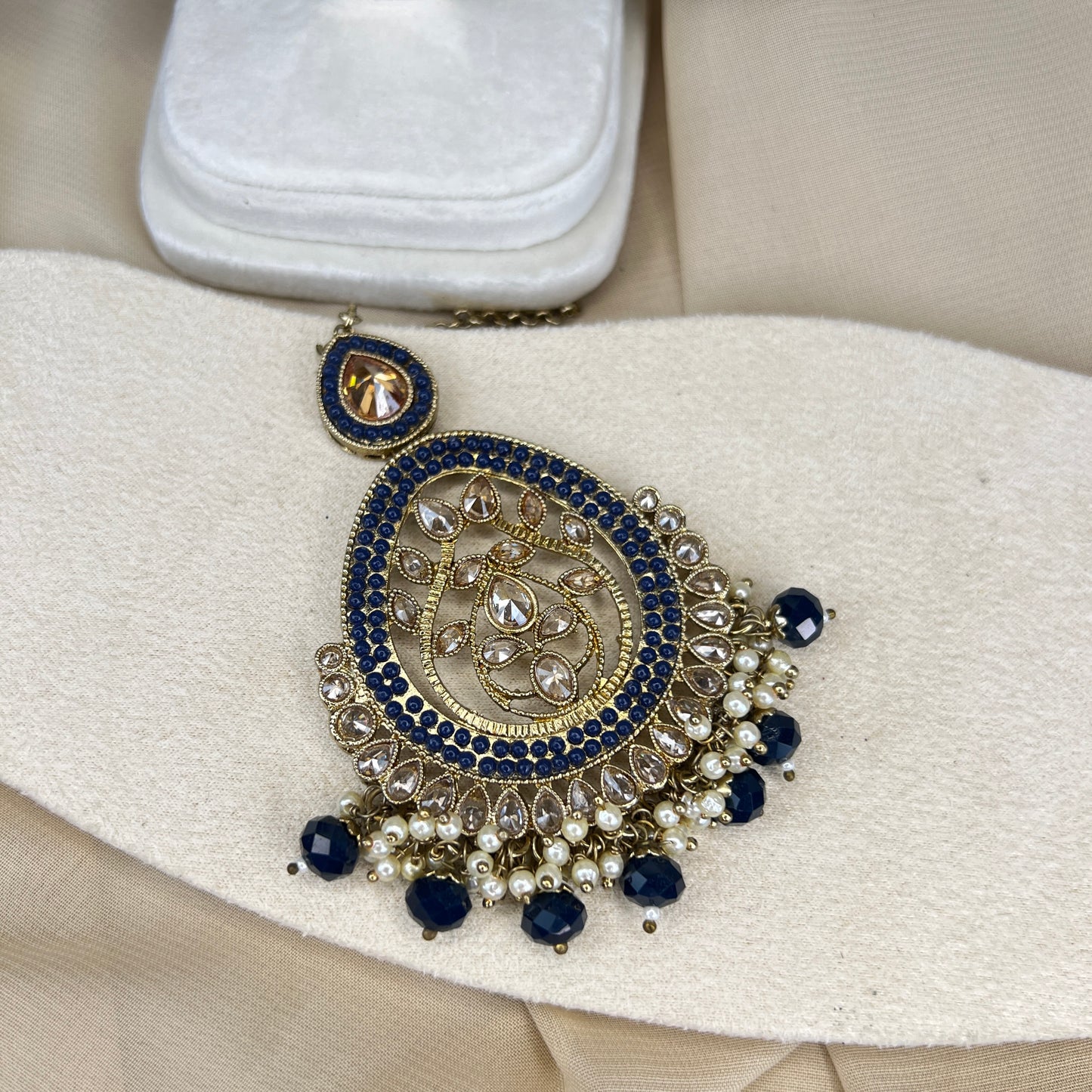 Oversized Nauratan Earring and Tikka Set