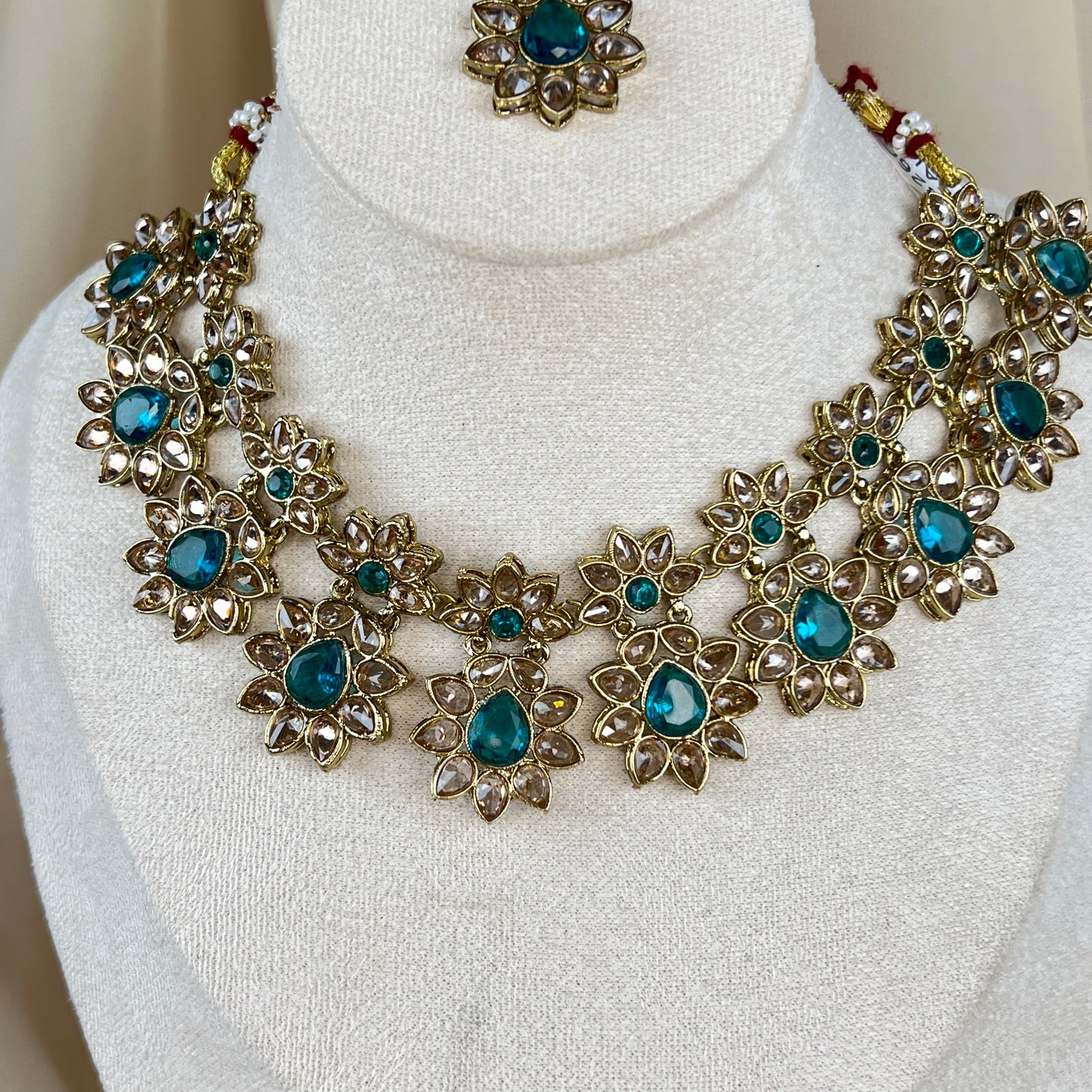 Flower Polki Necklace Set