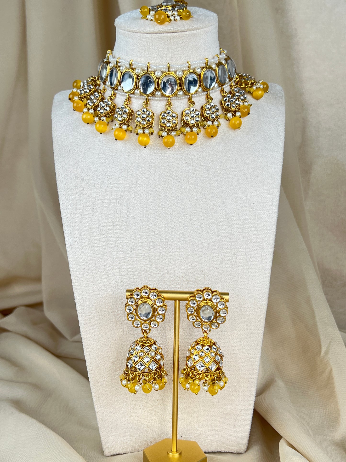 Kundan Choker Set