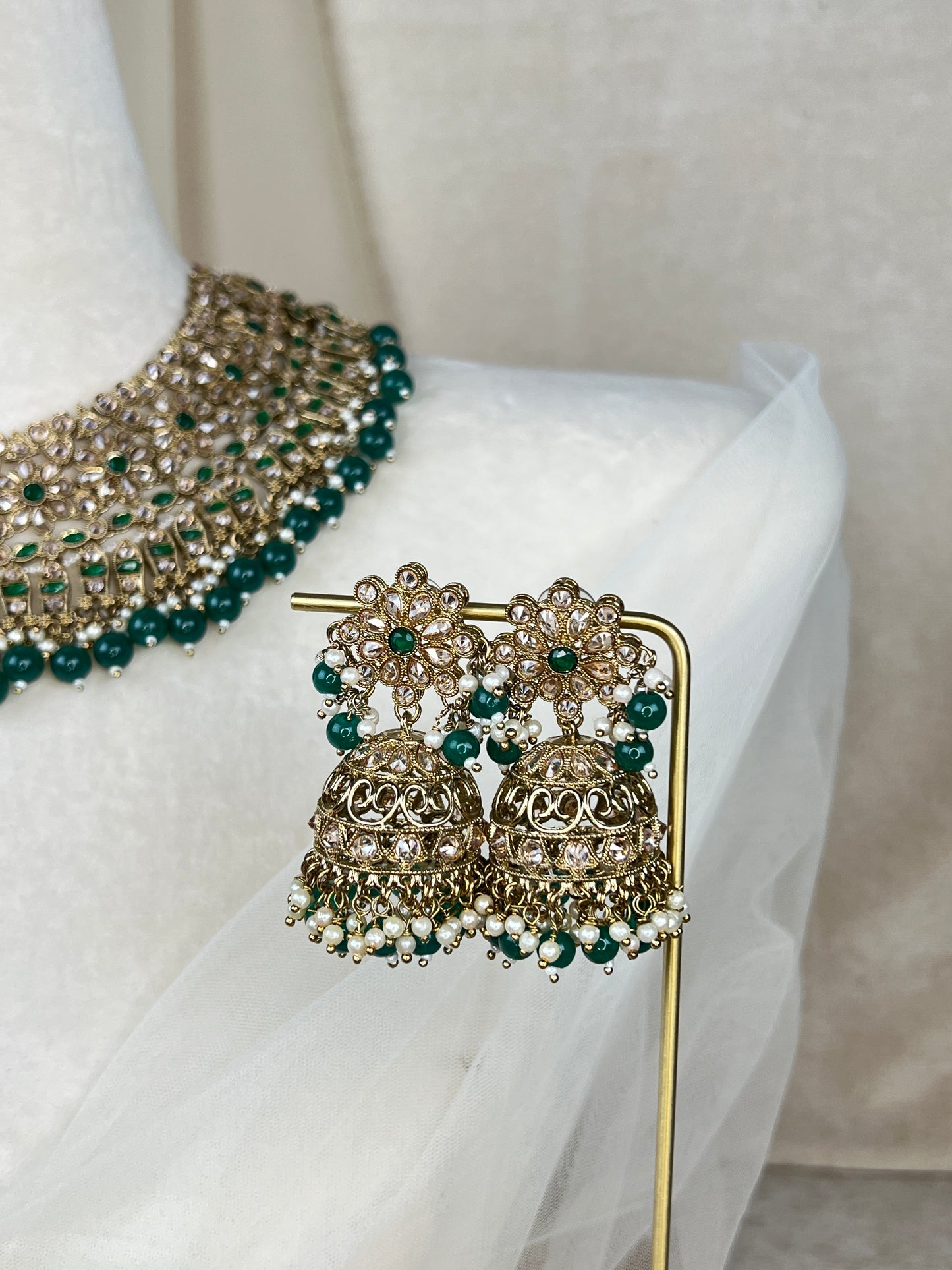 Pakistani Style Polki Bib Necklace Set