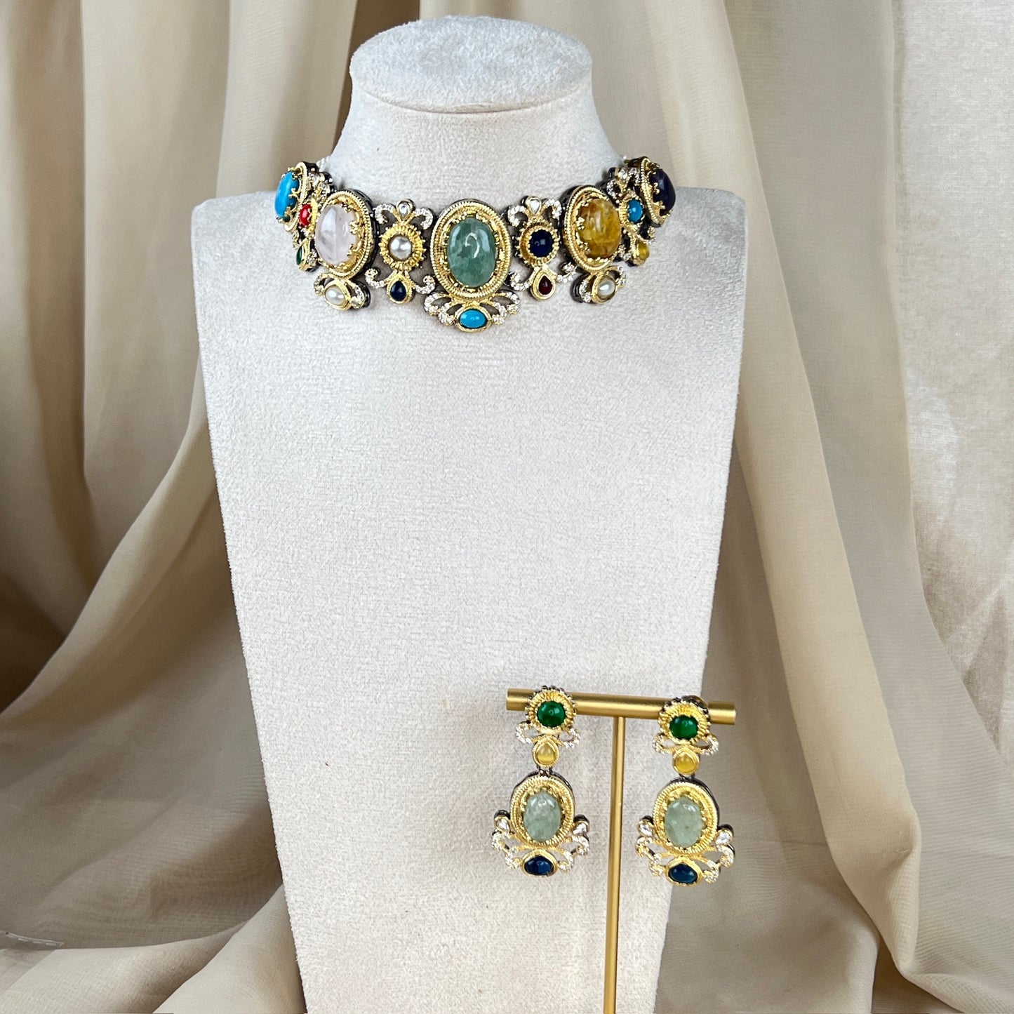 Multicolor Kundan Choker w/Earrings