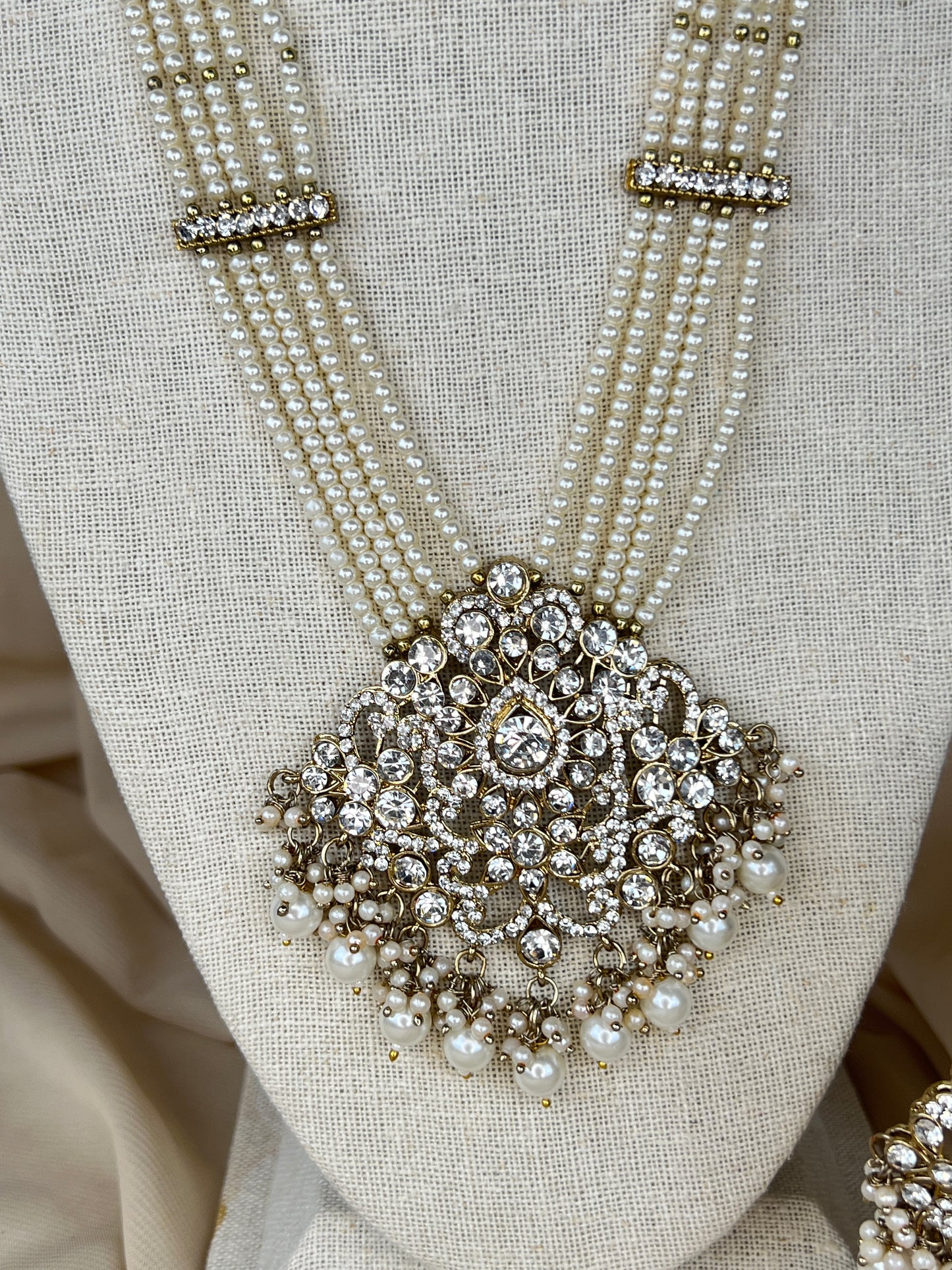 Gold Stone Long Haar Necklace Set