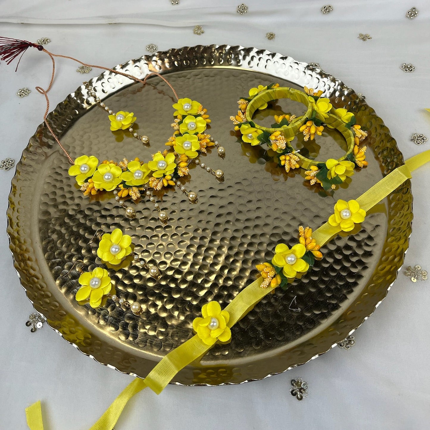 Floral | Faux Flower Necklace set w/ bangles