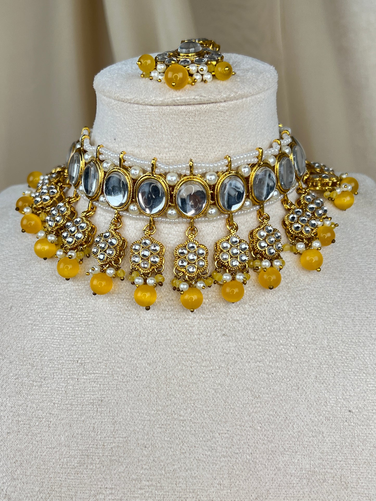 Kundan Choker Set