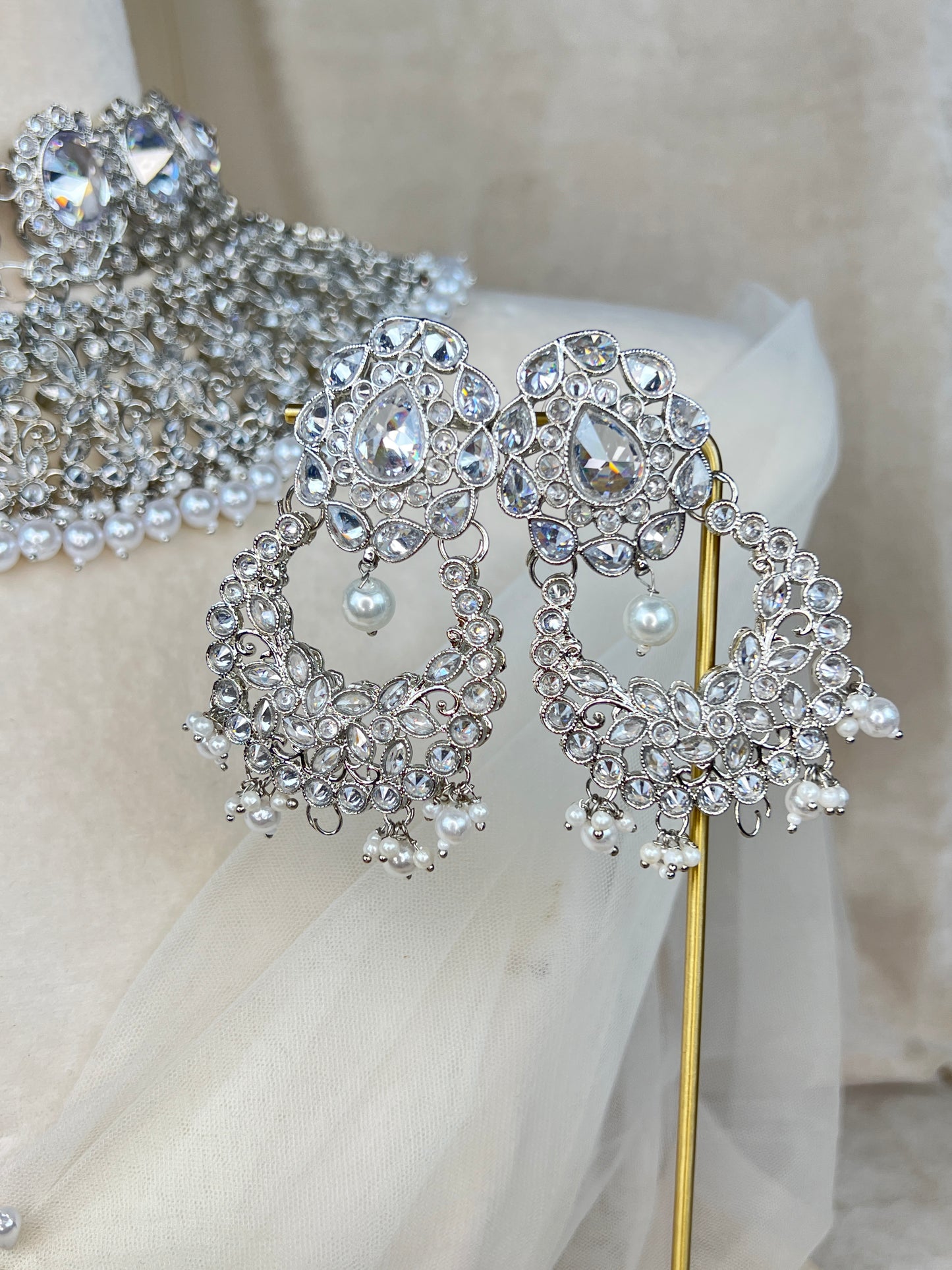 Silver Semi Bridal Choker Set