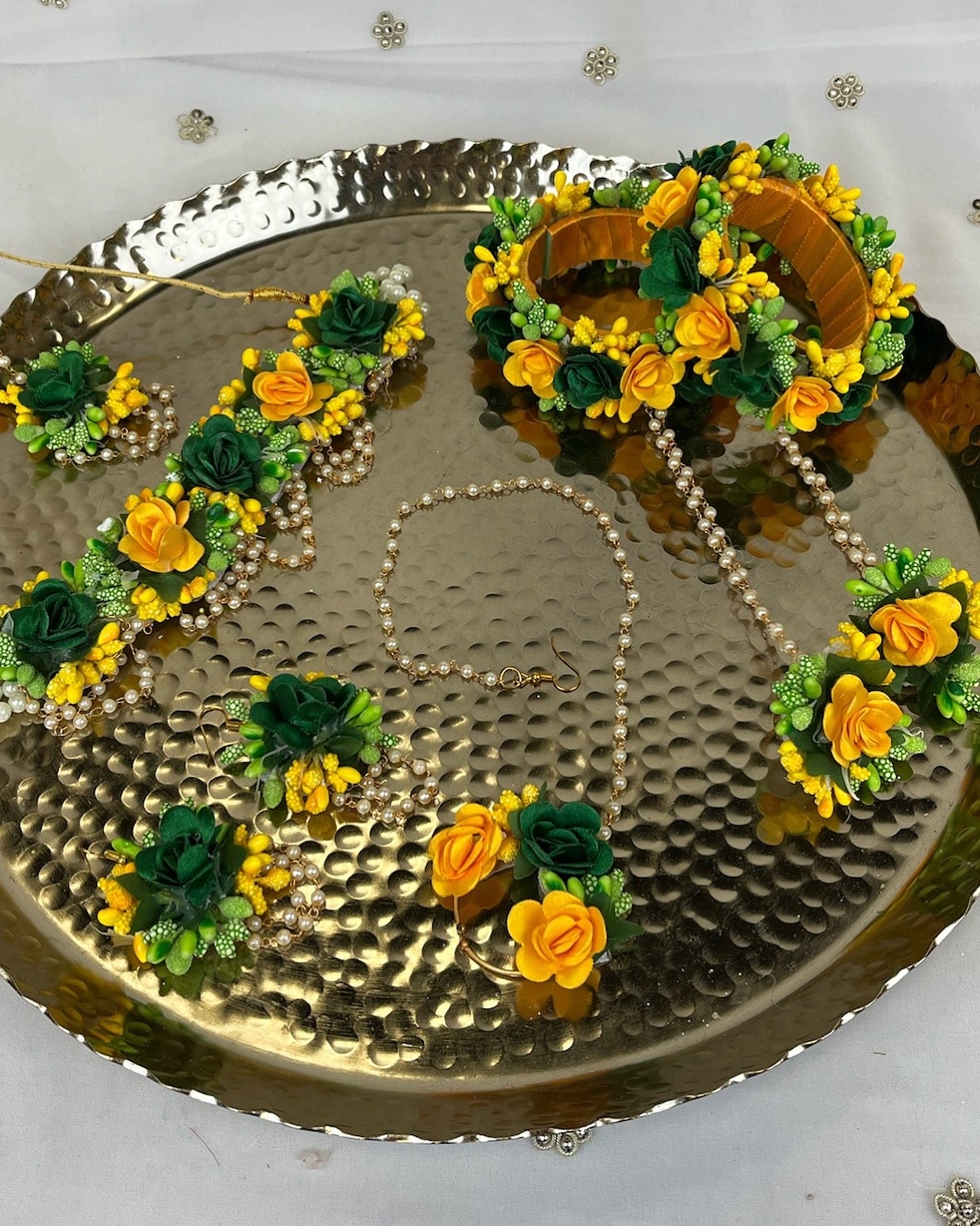 Floral | Faux Flower Choker set w/ and ring bracelets