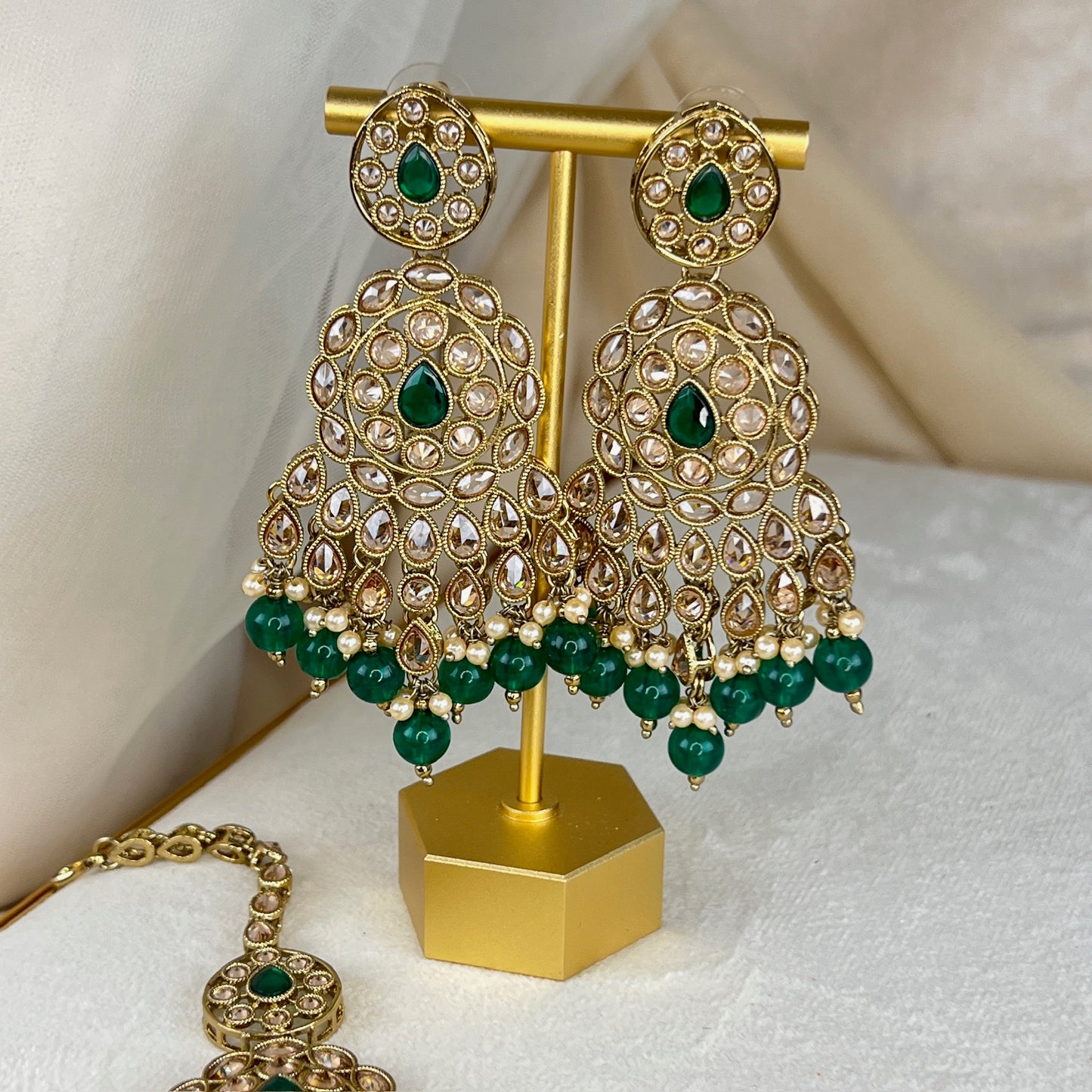 Large Semi Bridal Choker Bib Set