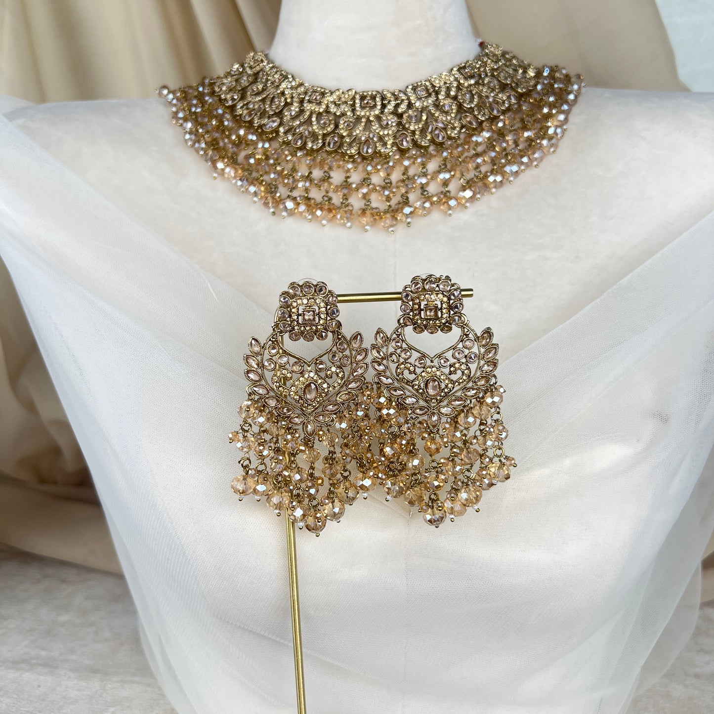 Pearl Semi Bridal Set