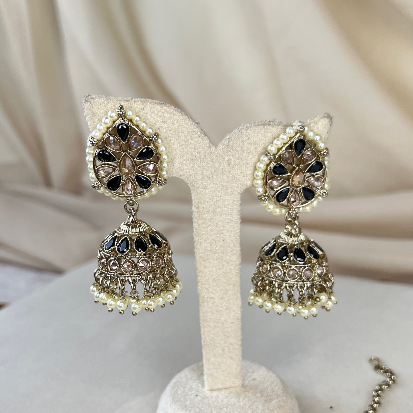 Jhumka Earring & Tikka Set