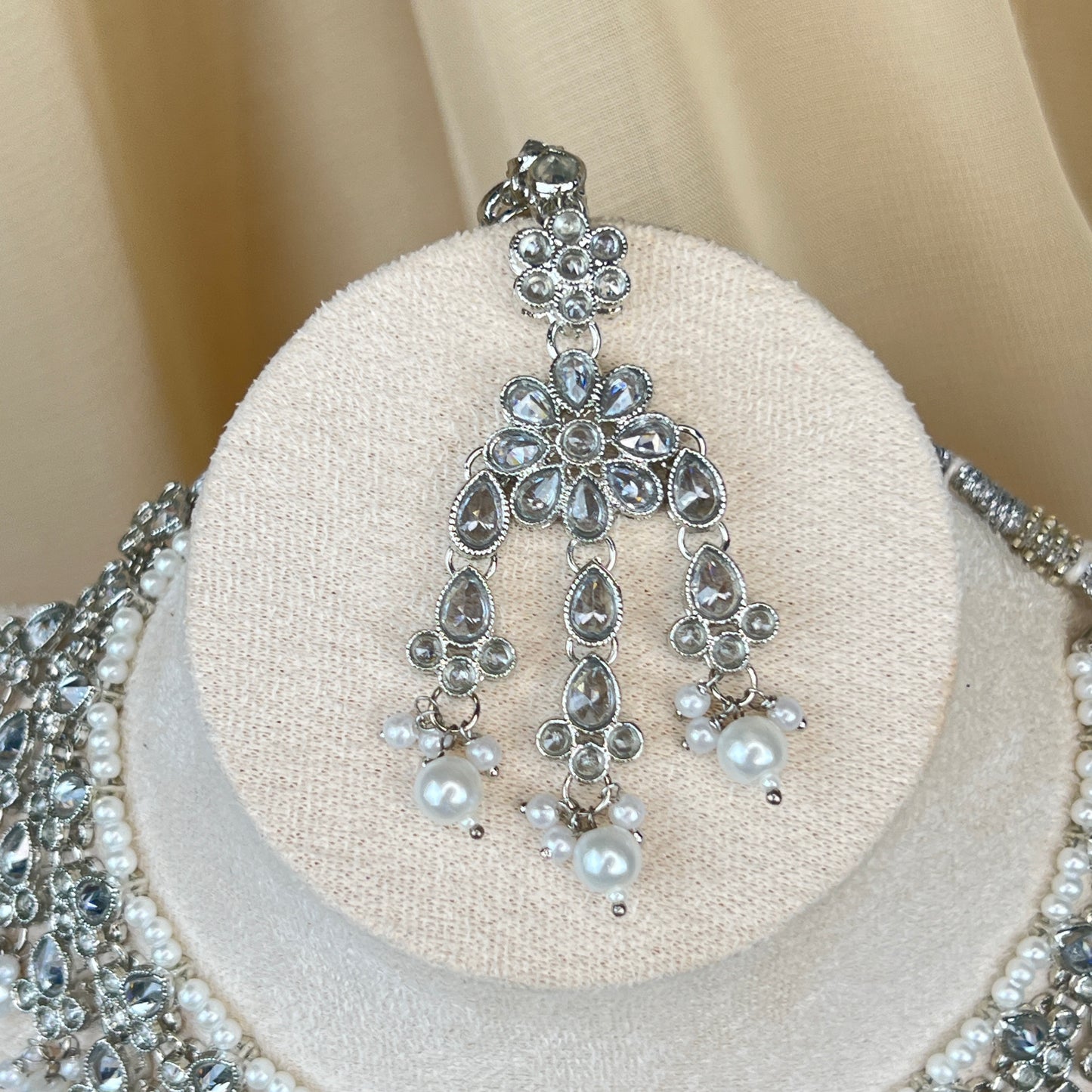 Dainty Silver Necklace Set